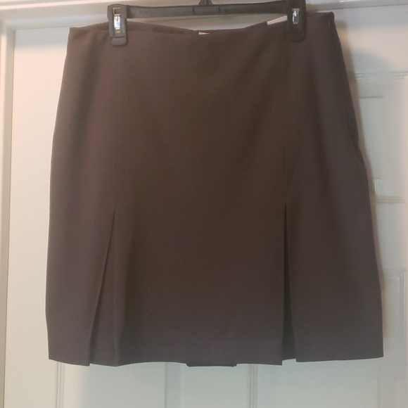Worthington Dresses & Skirts - 🎈Brand New!  NWT Gray size 14 Worthington skirt